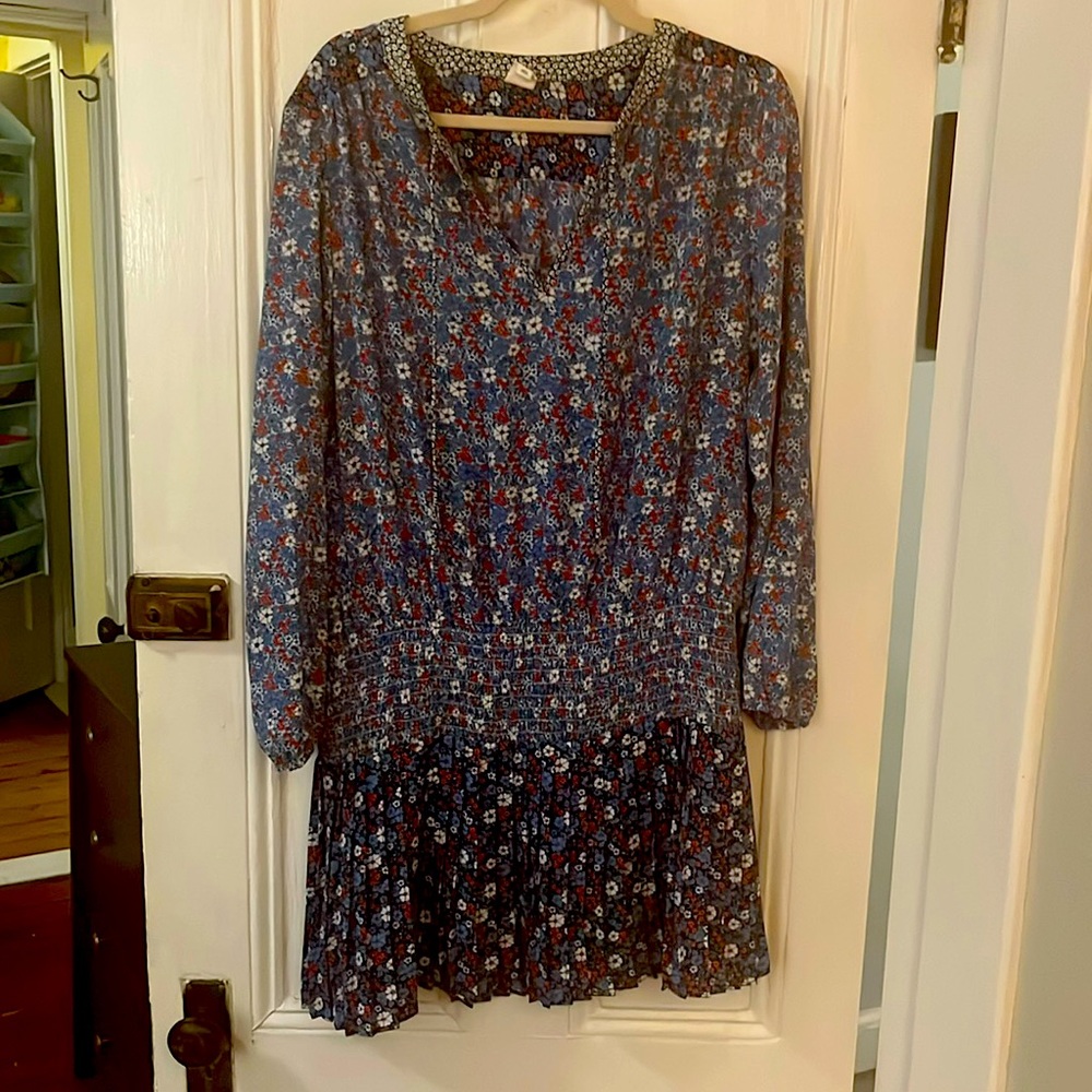 Gap drop waist pleated floral dress